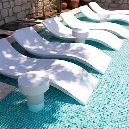 Otel Chloe Alacati