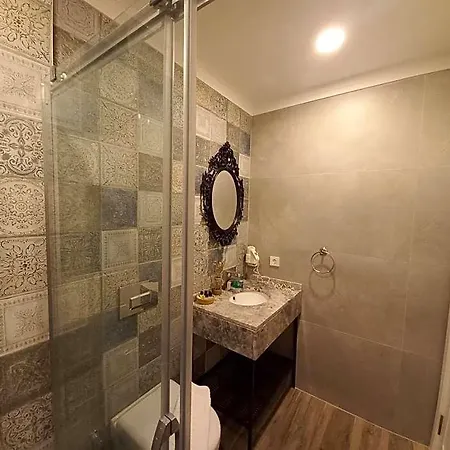 Chloe Alacati Otel 5*