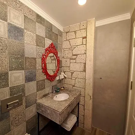 Chloe Alacati Otel