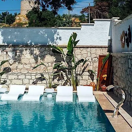 Chloe Alacati 5* Ciftlikkoyu