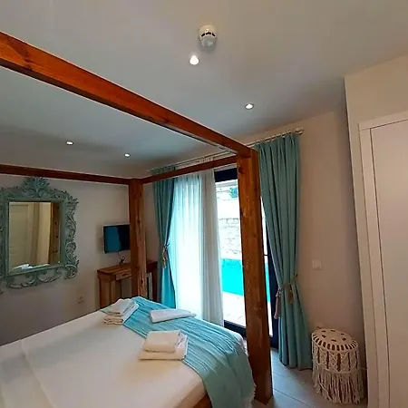 Otel Chloe Alacati