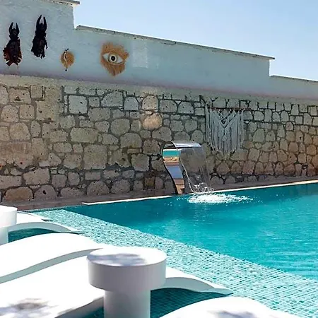 Otel Chloe Alacati Ciftlikkoyu